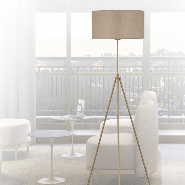  Nisa Luce Piramit Metal Lambader – Antik Ayak / Sütlü Kahverengi Başlık
